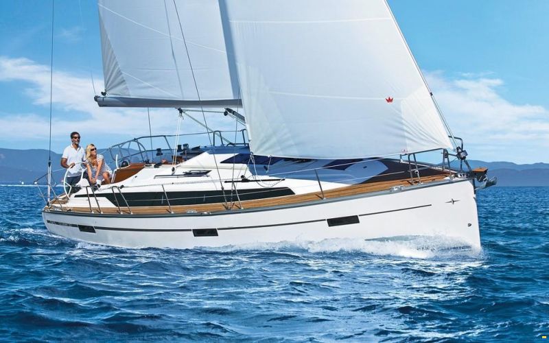 Bavaria Cruiser 37