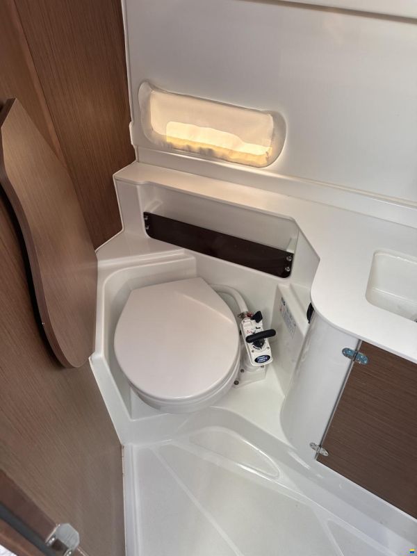 Beneteau Antares 9 OB