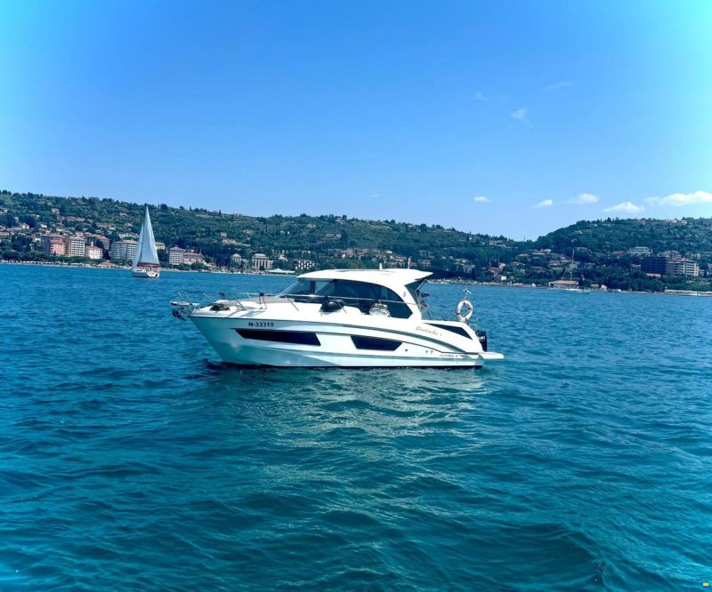 Beneteau Antares 9 OB