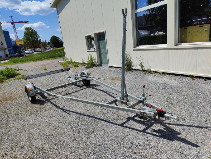 Ovington Musto Skiff