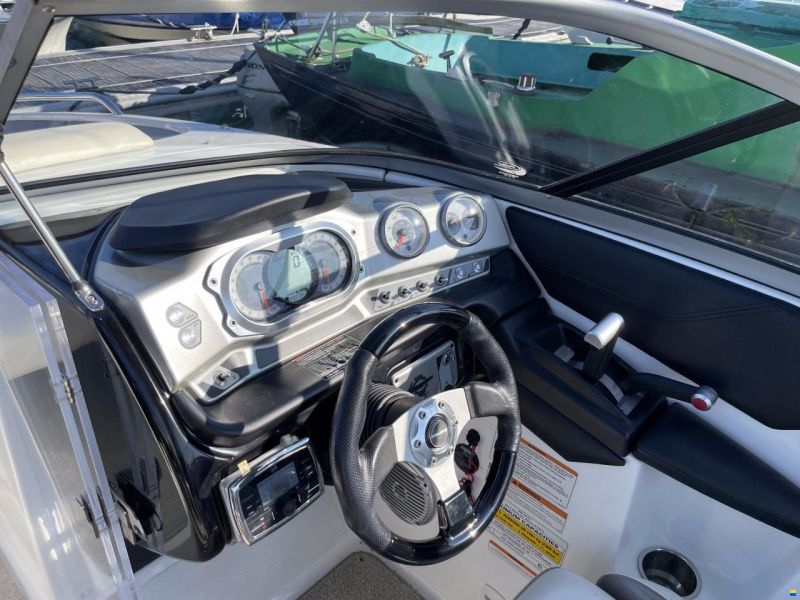 Sea-Doo Challenger 230 SE