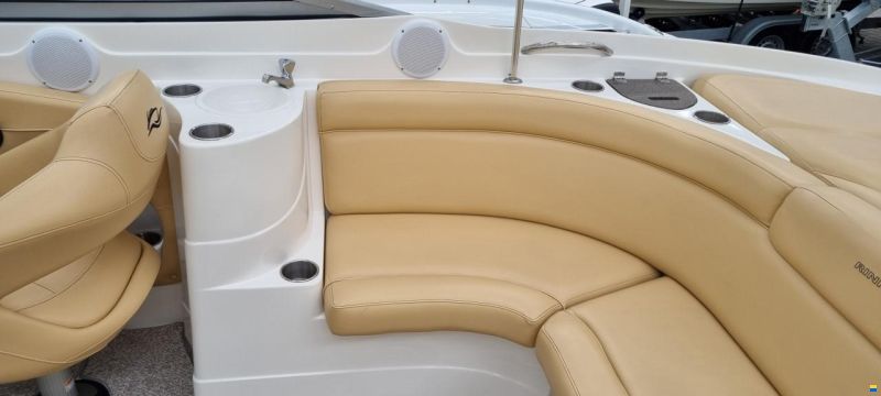 Rinker Captiva 246 Captiva