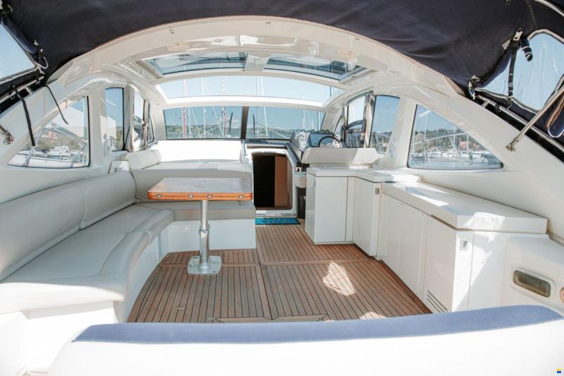 Azimut Atlantis 54