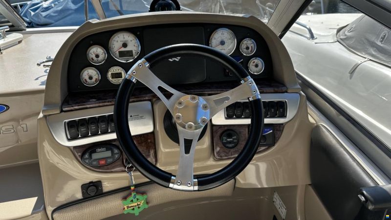 Four Winns Vista 258