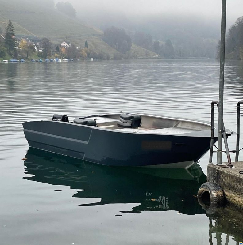 PikeHunter 530 Tiller Premium & Trailer