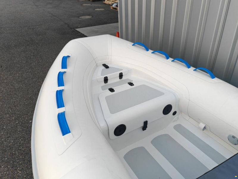 Zodiac NOMAD 3.9 RIB ALU Neo