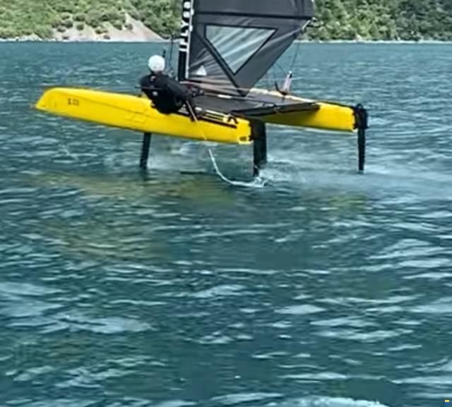 iFLY 15