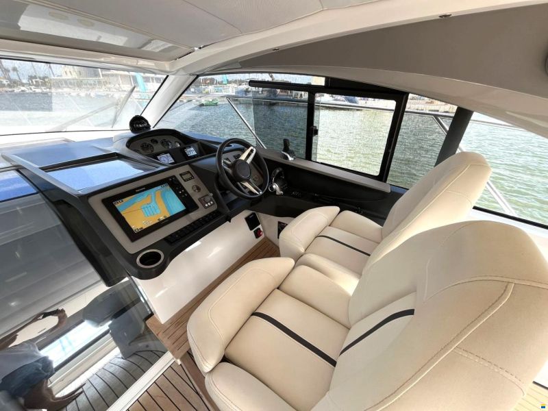 Princess V40