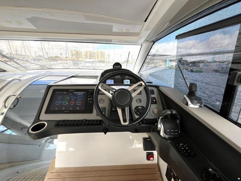 Princess V40