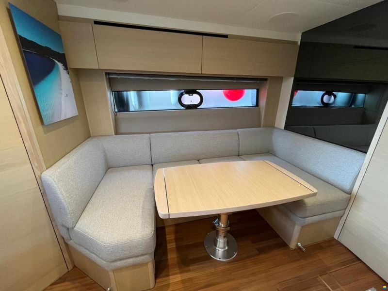 Princess V40