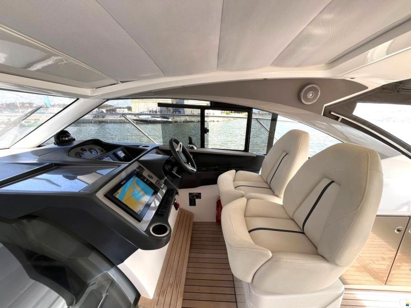 Princess V40