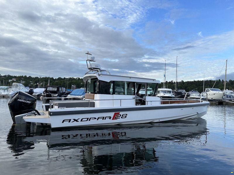 Axopar 28 Aft Cabin