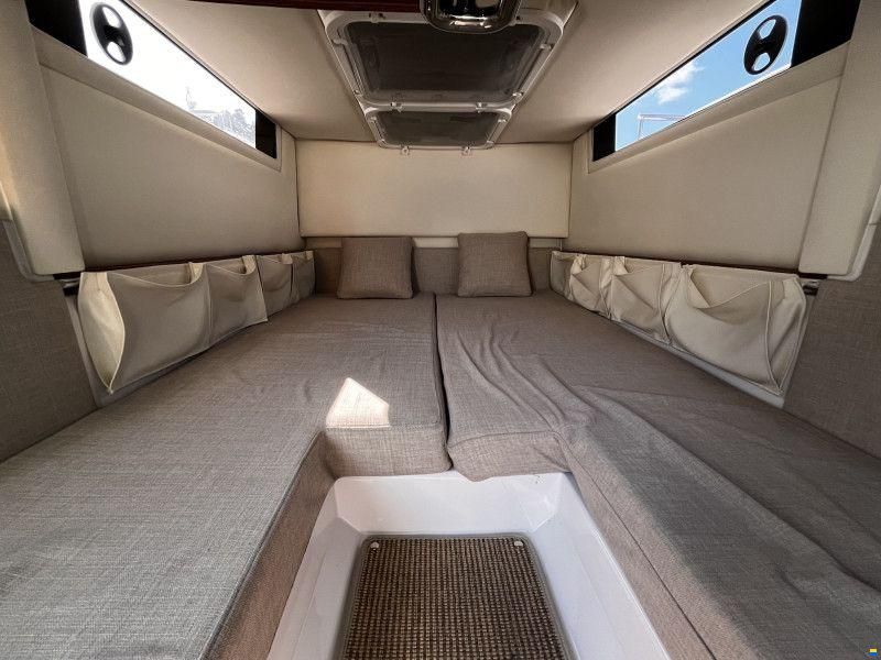 Axopar 28 Aft Cabin