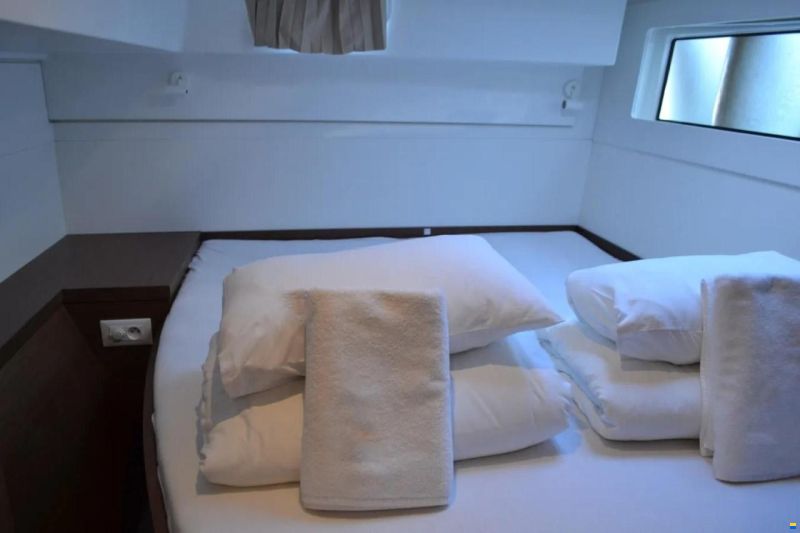 Lagoon 40