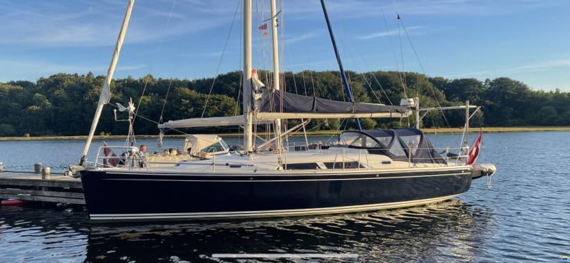 Hanse 400 image