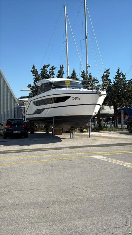 Bavaria SR36HT