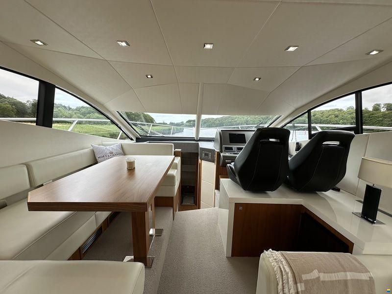 Sunseeker - Manhattan 53