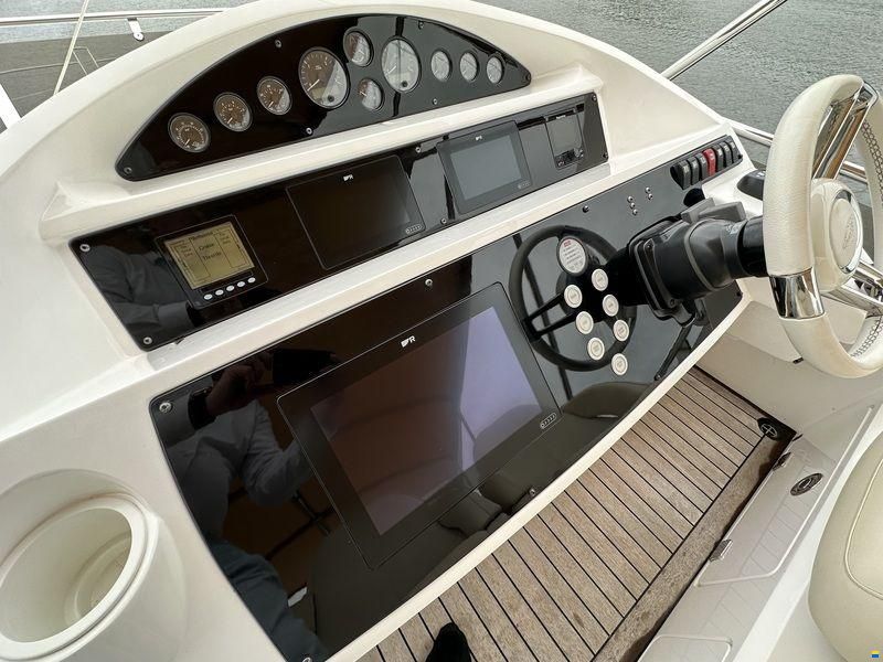 Sunseeker - Manhattan 53