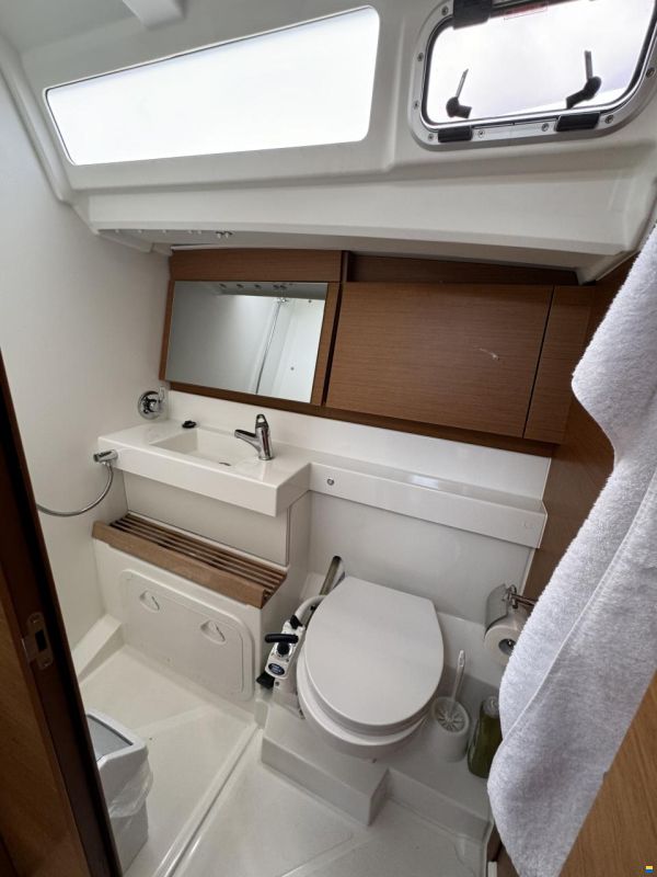 Jeanneau Sun Odyssey 440