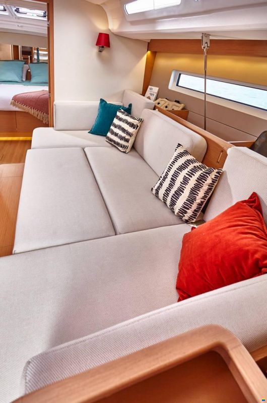 Jeanneau Sun Odyssey 440