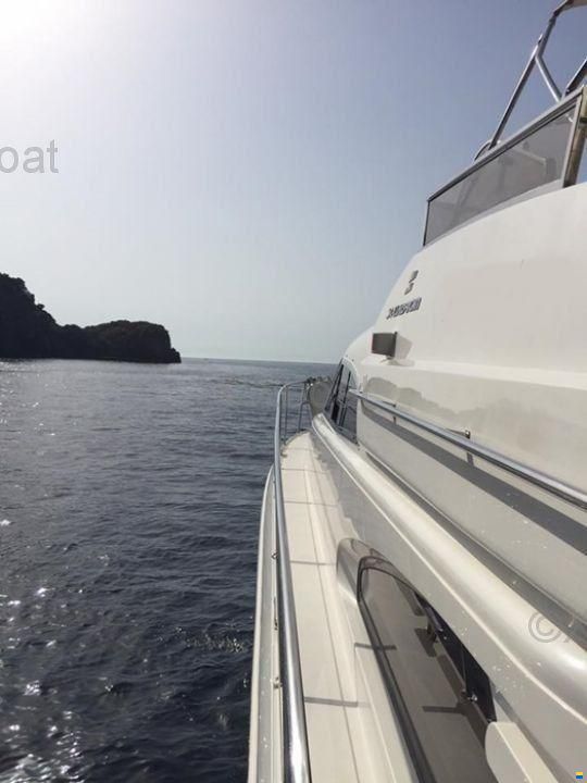 Fairline SQUADRON 59