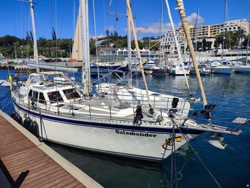 Nauticat 521