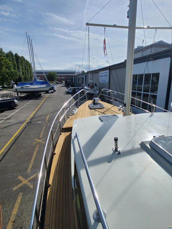 Linssen CS 360 AC