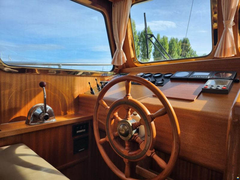 Linssen CS 360 AC