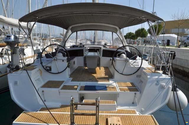 Beneteau Oceanis 48