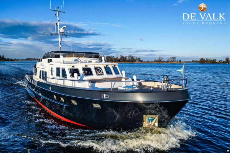 Altena Blue Water Trawler 58