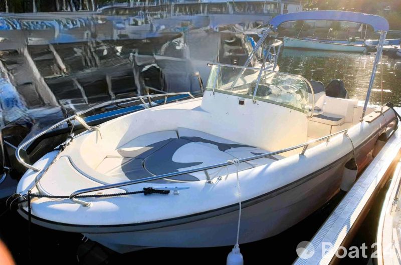 Ocqueteau Olympio 630 Sundeck Hors-Bord 140cv 4T