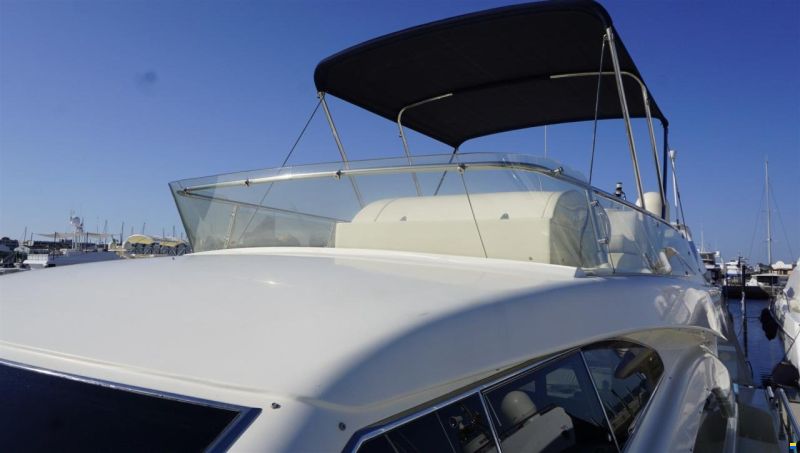 Ferretti 53