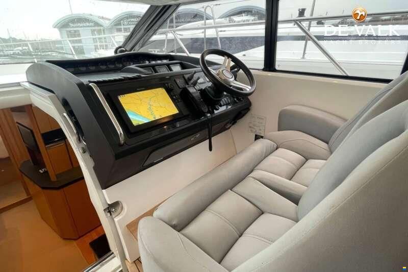 Princess V42