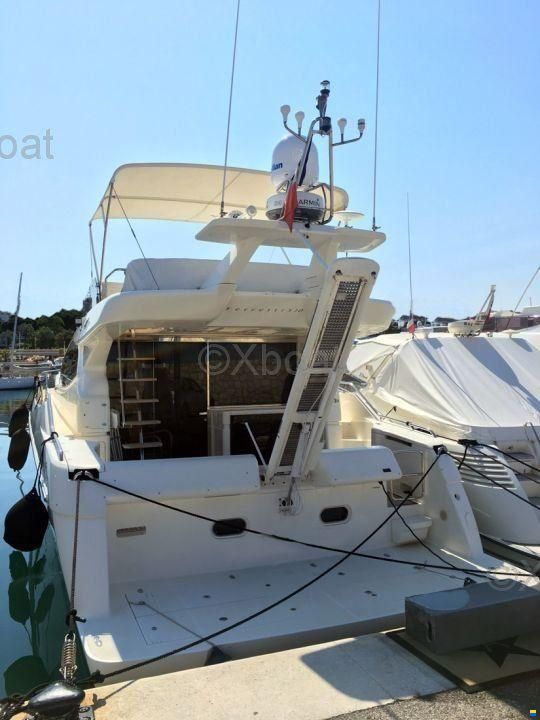 Ferretti 530