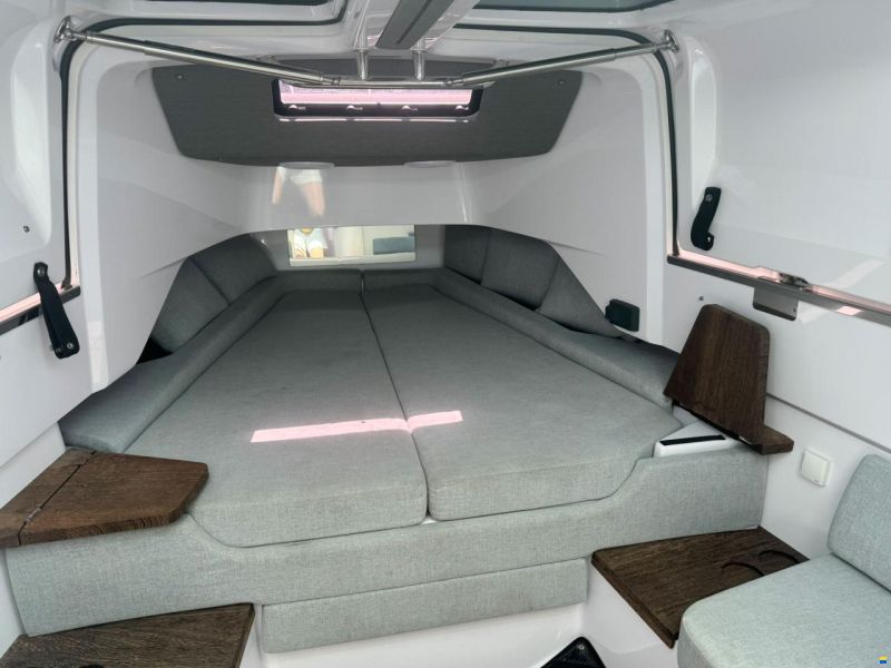 Axopar 37 Sun Top - Multistorage