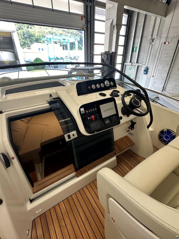 Cranchi Endurance 30