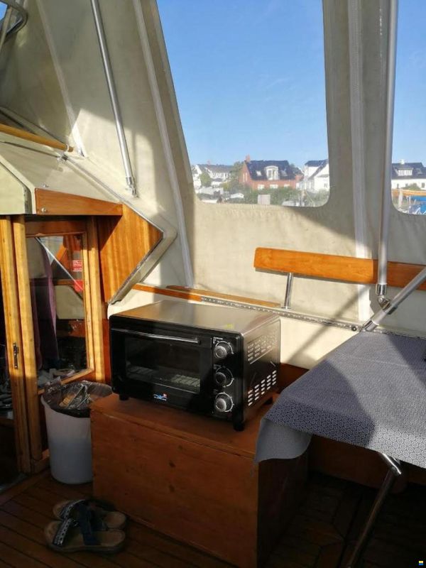 Coronet 32 Oceanfarer