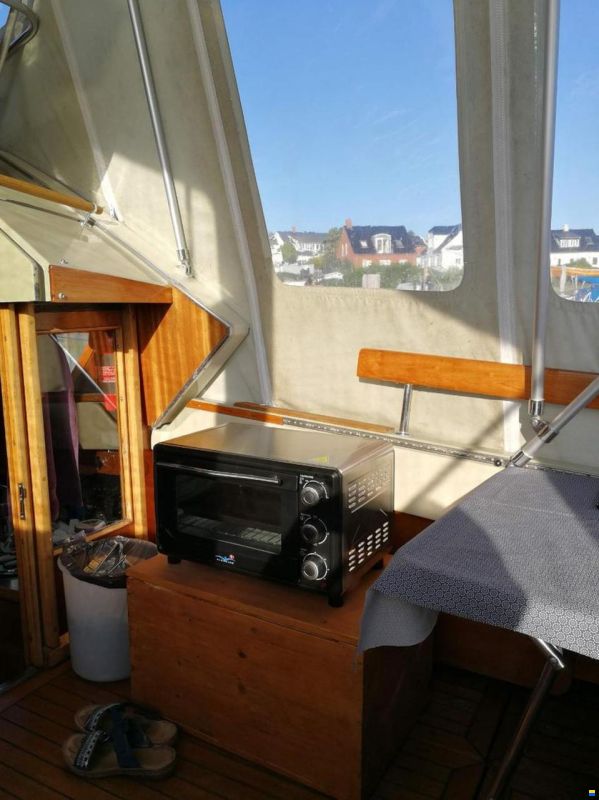 Coronet 32 Oceanfarer