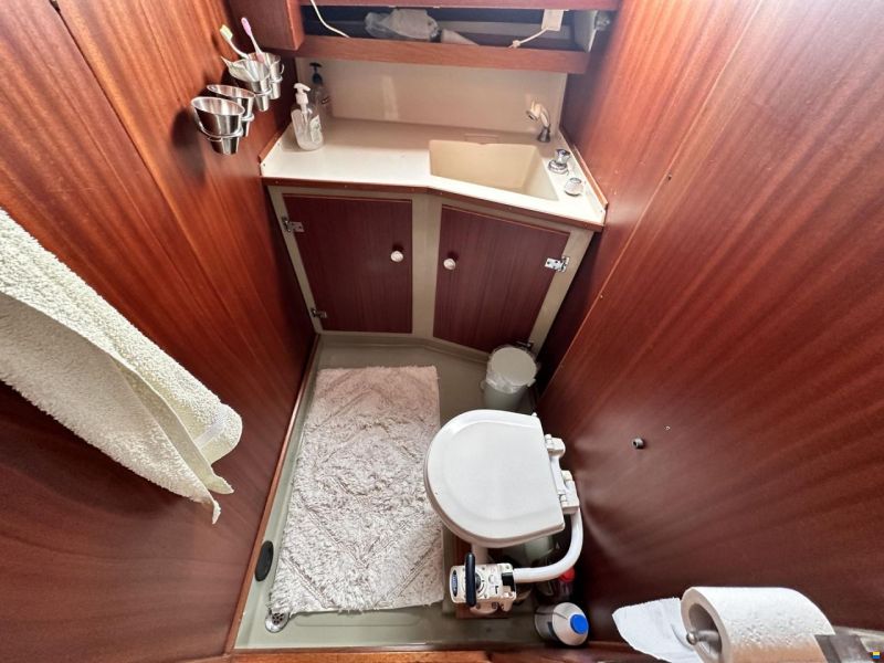 Coronet 32 Oceanfarer