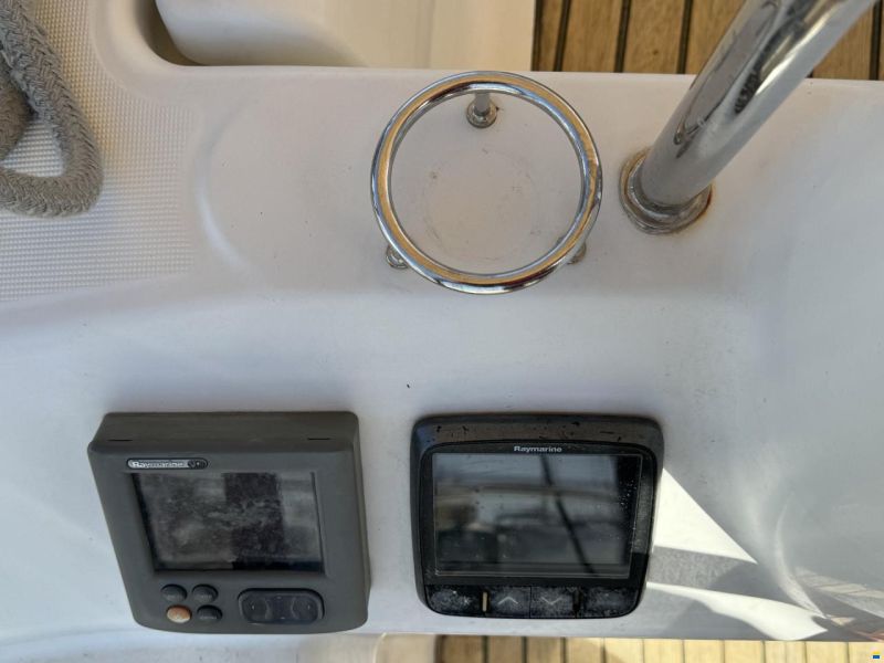 Beneteau Oceanis 43