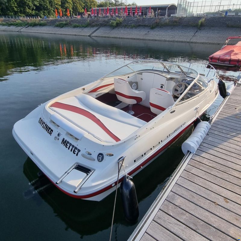 Bayliner 192 Capri Cuddy