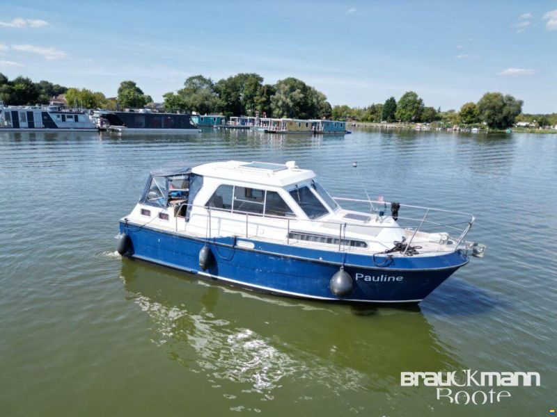Müritz-Yacht Management Aquila 900 Trave