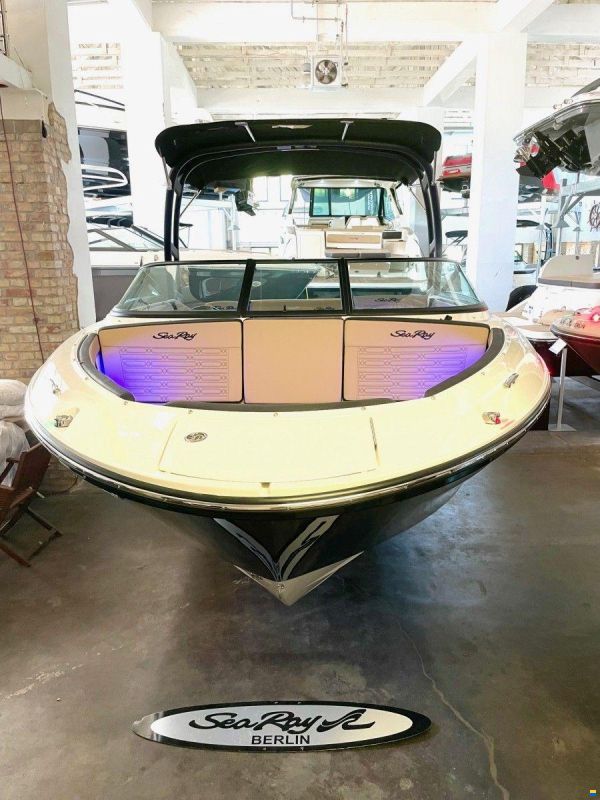 Sea Ray 210 SPXE SPN
