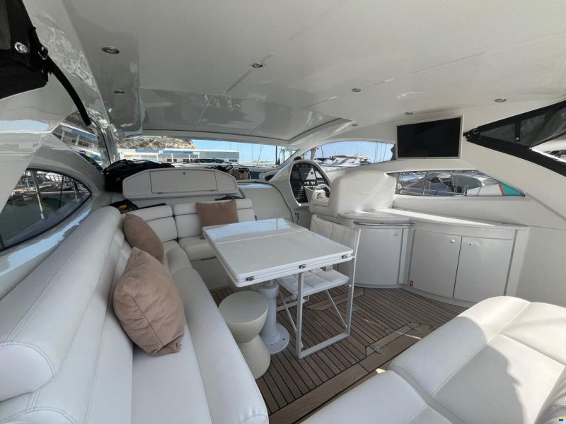 Pershing 50