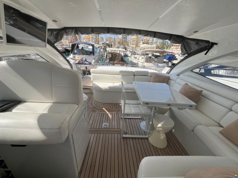 Pershing 50
