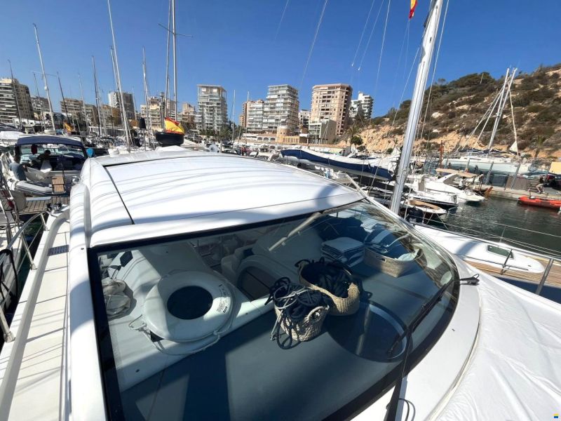 Pershing 50