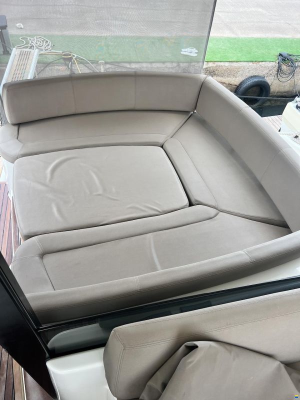 Prestige 390 S