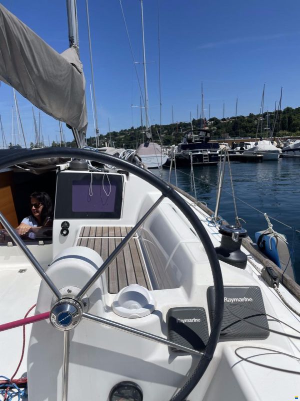 Dufour 310 Grand Large