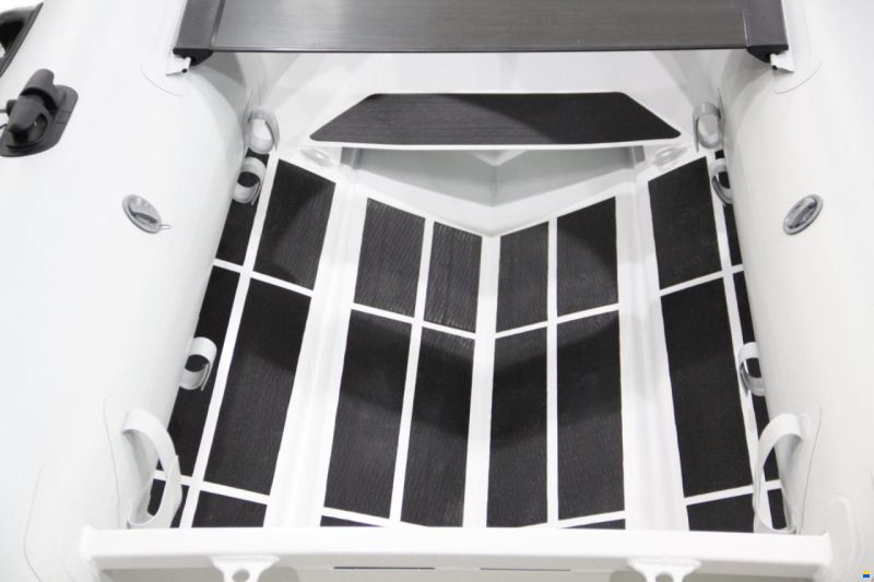 3D Tender Federlight 245