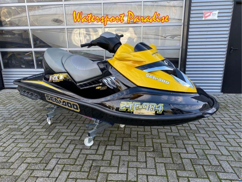 Sea-Doo RXT 215